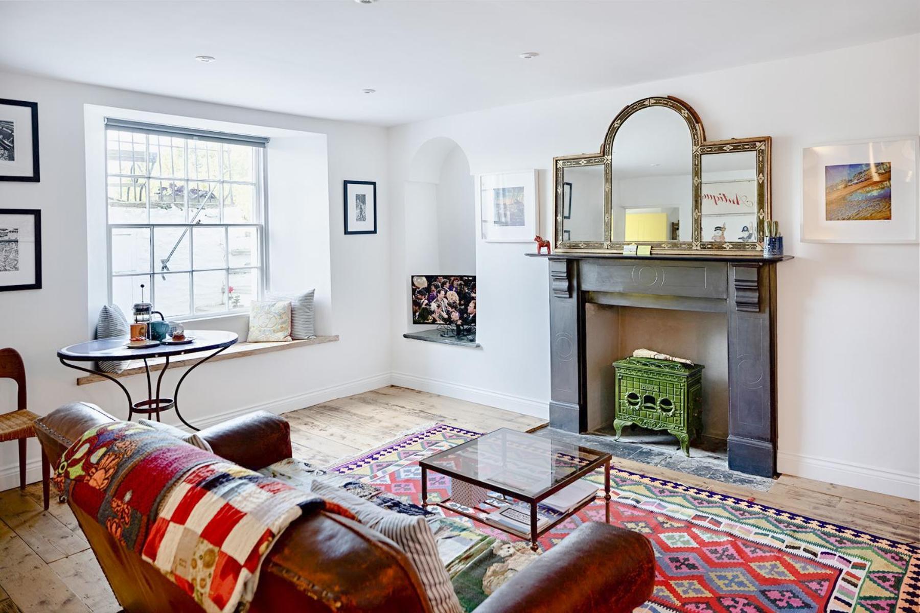 Paramount Apartments Ilfracombe, Arty Seaside Holiday Apartments 外观 照片